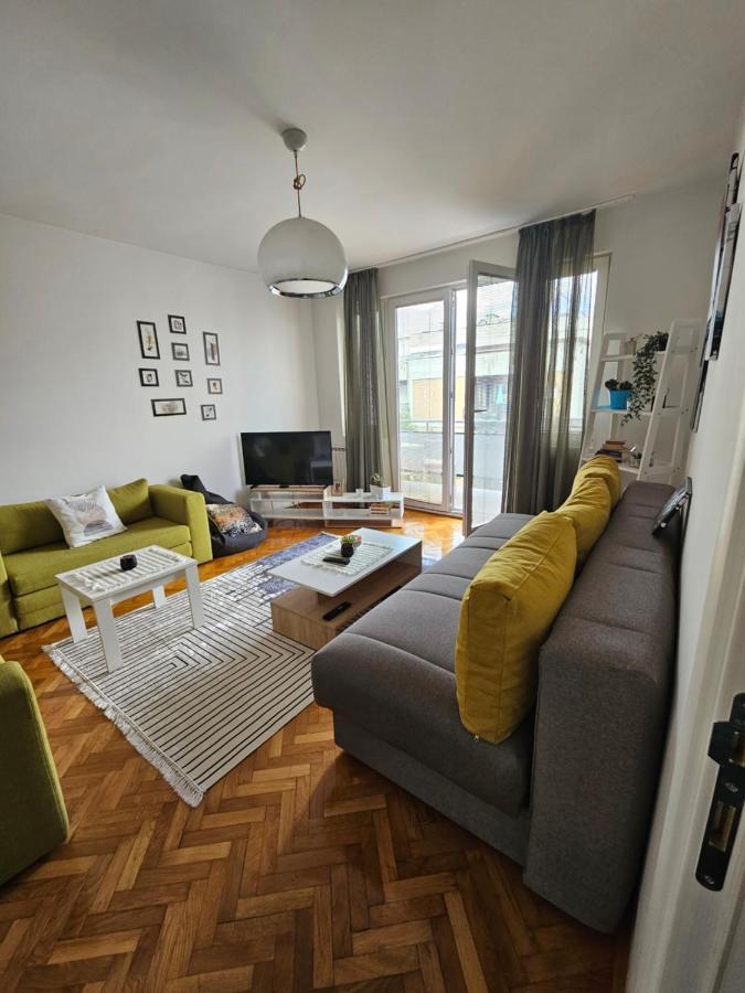 Cosy Apartment In The Heart Of Skopje Exterior foto